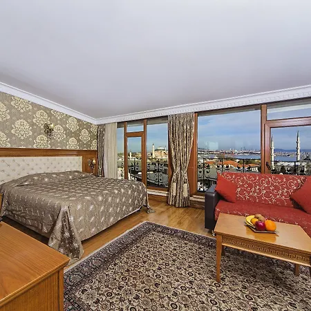 Lausos Sultanahmet 4*