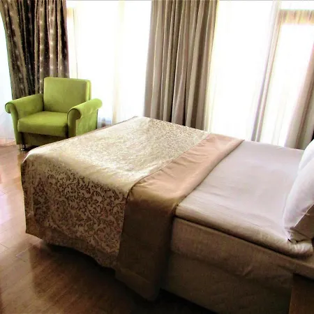 Lausos Sultanahmet 4*