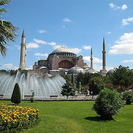 Hotel Lausos Sultanahmet 4*