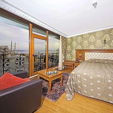 Lausos Sultanahmet 4*