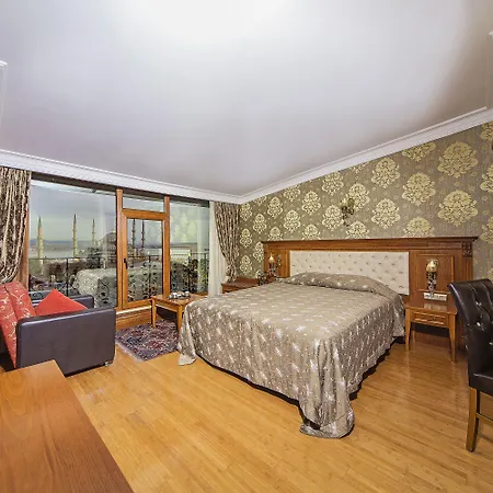 מלון Lausos Sultanahmet 4*